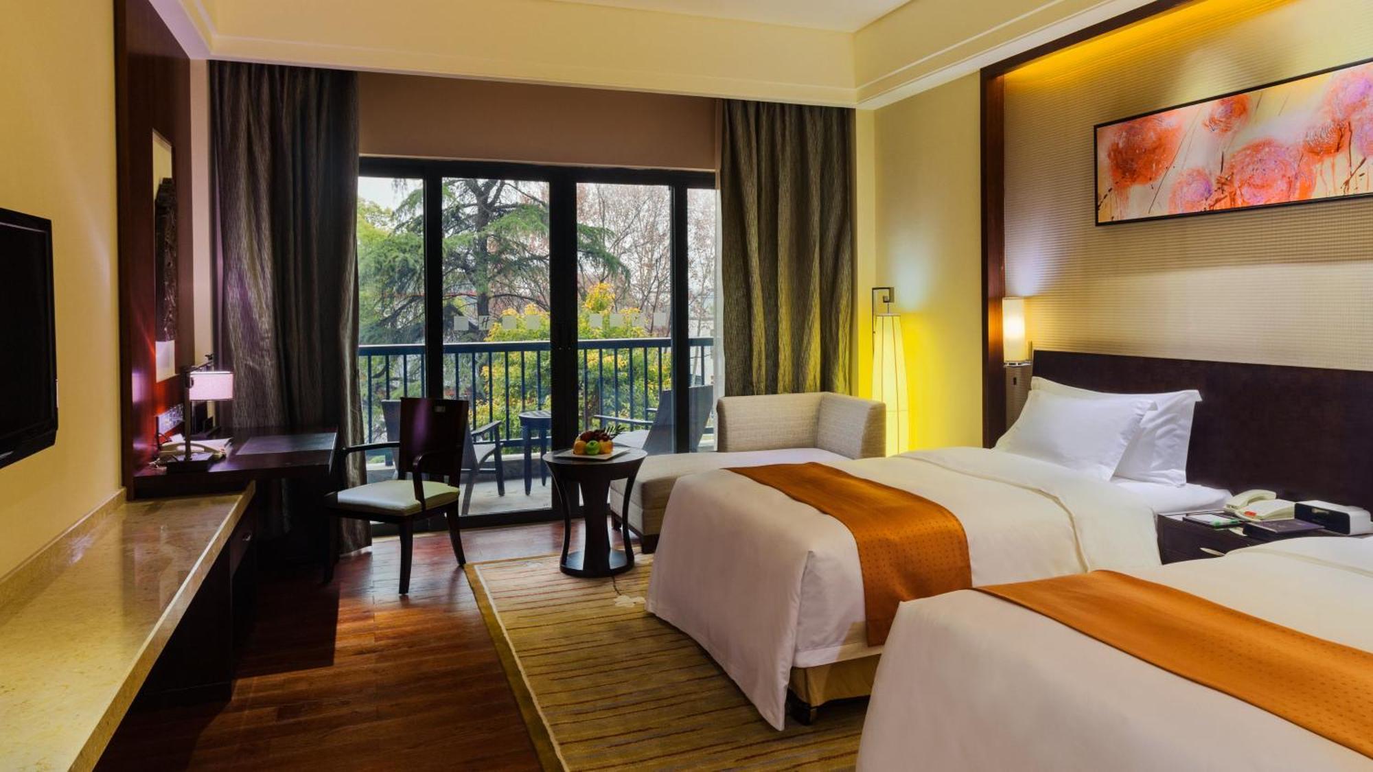 Holiday Inn Resort Chaohu Hot Spring By Ihg เหอเฟย ภายนอก รูปภาพ